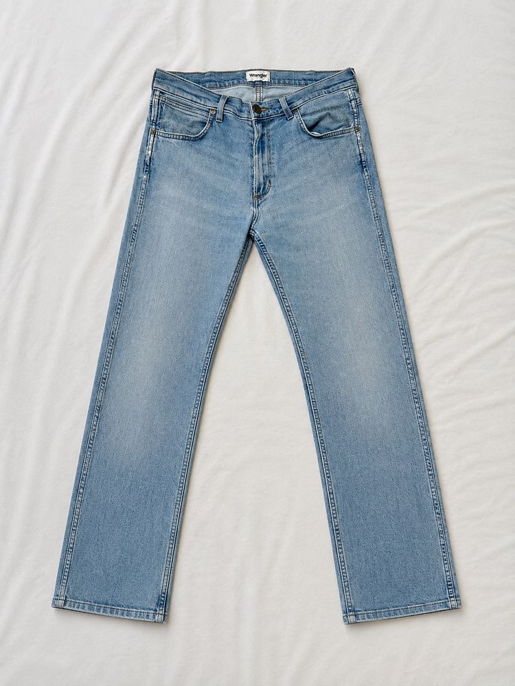 Wrangler Light Blue Denim Jeans -W31 L32 2