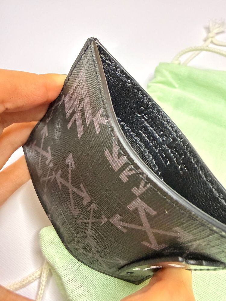 Off-White Monogram Simple Card Holder firmato Off-White nella colorazione iconica Black/Dark Grey obraz 8