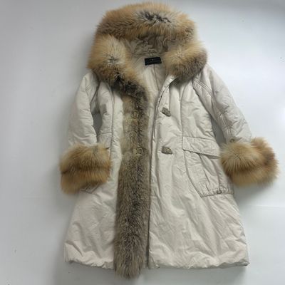 Vintage Cream Winter Coat With Fur Trim And Belt