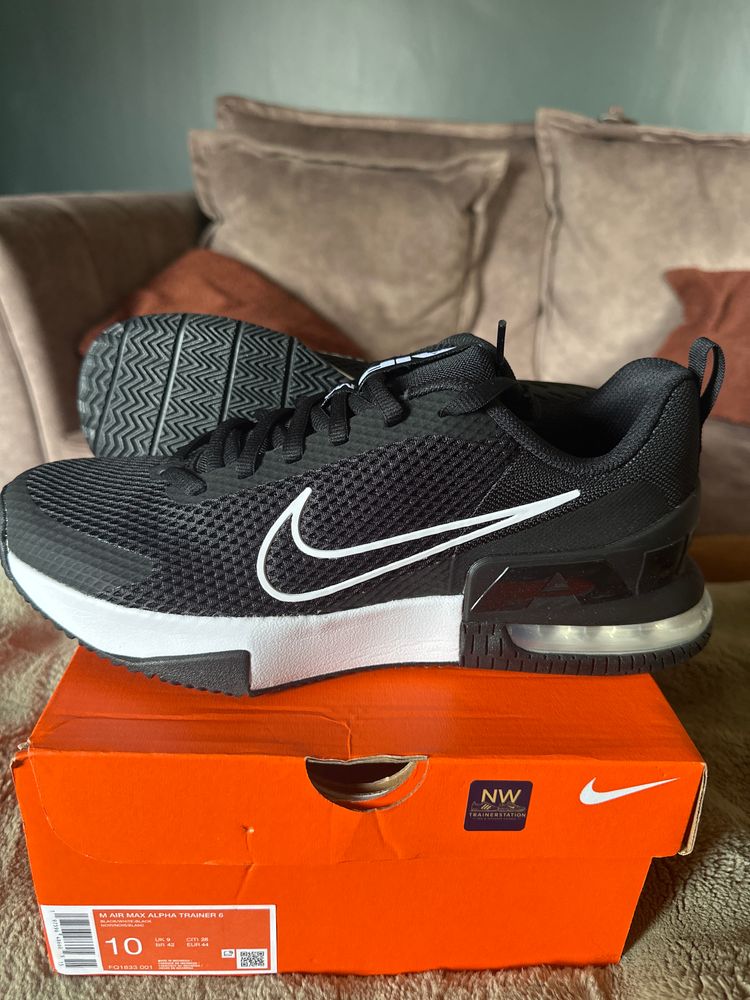 Nike AirMax Alpha 6
