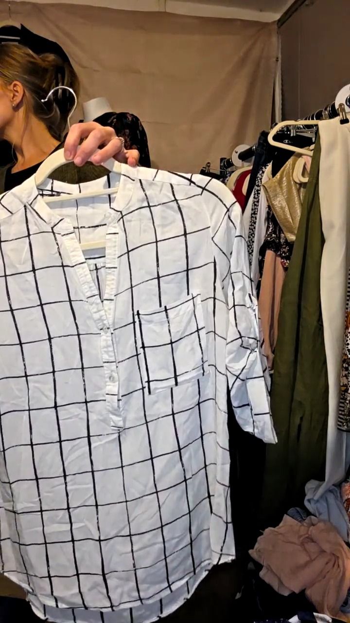 Other checkered uk 8 product image