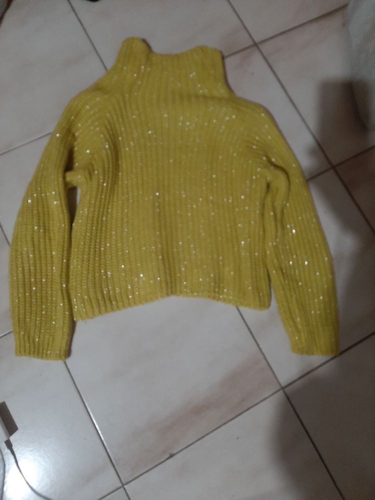 Other yellow knitted sweater product image