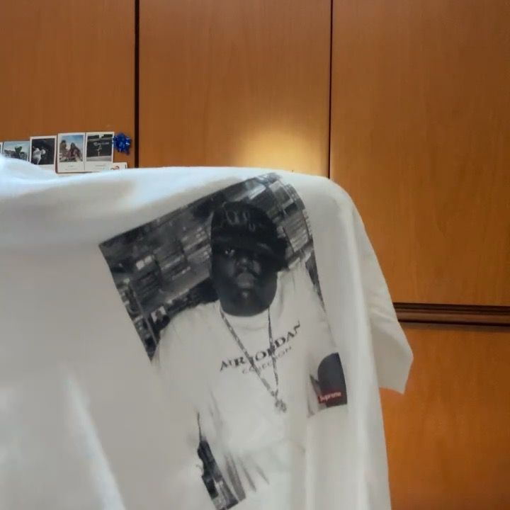 Supreme supreme nuova size m  imagen del producto