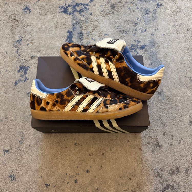 Immagine di adidas Samba Wales Bonner Leopard 45 1