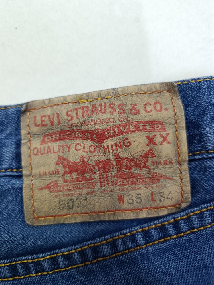 Levi's 501 W36 L34 vintage levis jeans usato unisex image 2