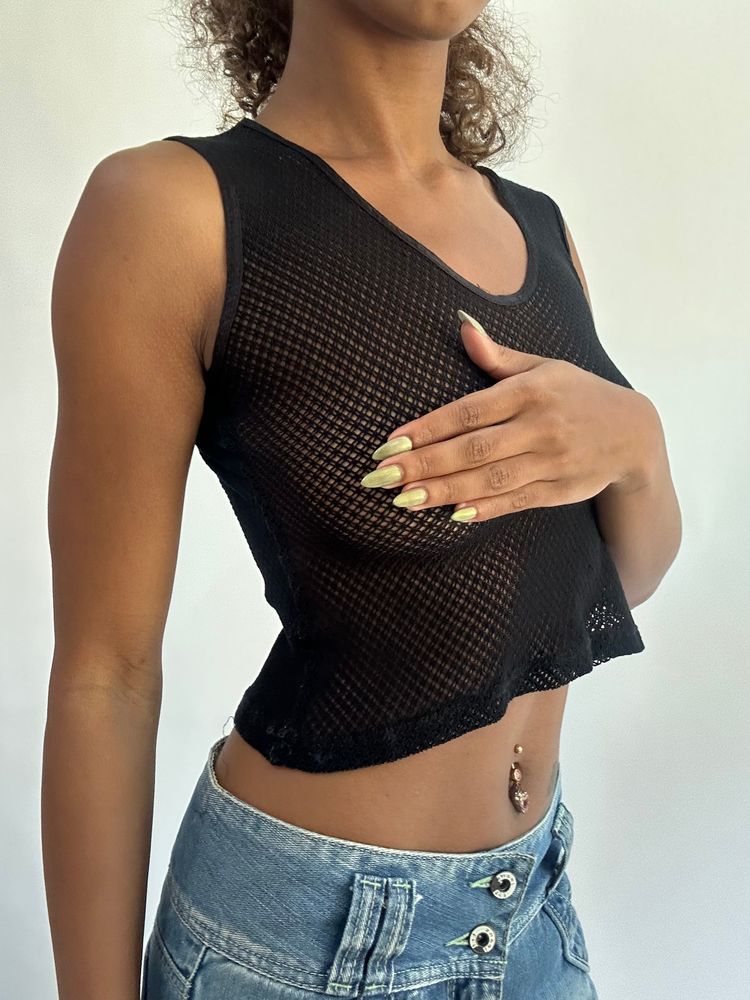 wag drop | small black crochet cropped tank top image 6