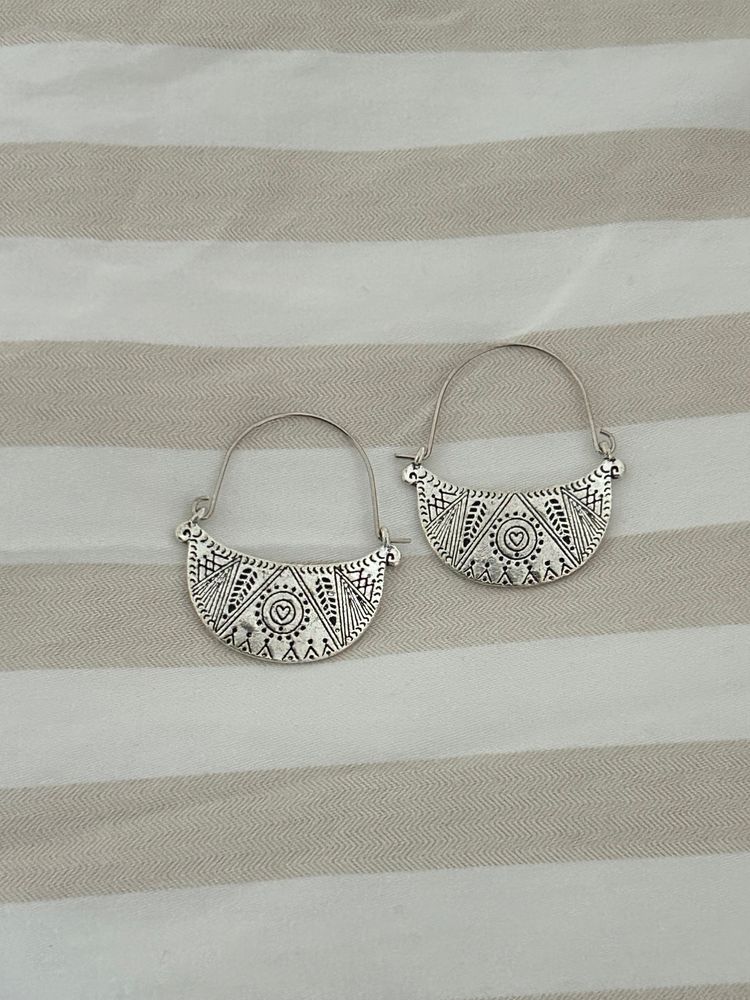 Tribal Gear Silver-Tone Tribal Patterned Earrings product image