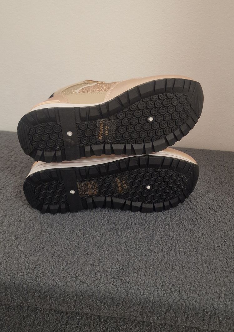 Beige Glitter High-Top Sneakers With Fur Lining image 6