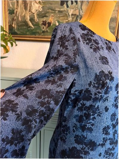 Elegant JS by Simorra Midi Dress 🪻 8