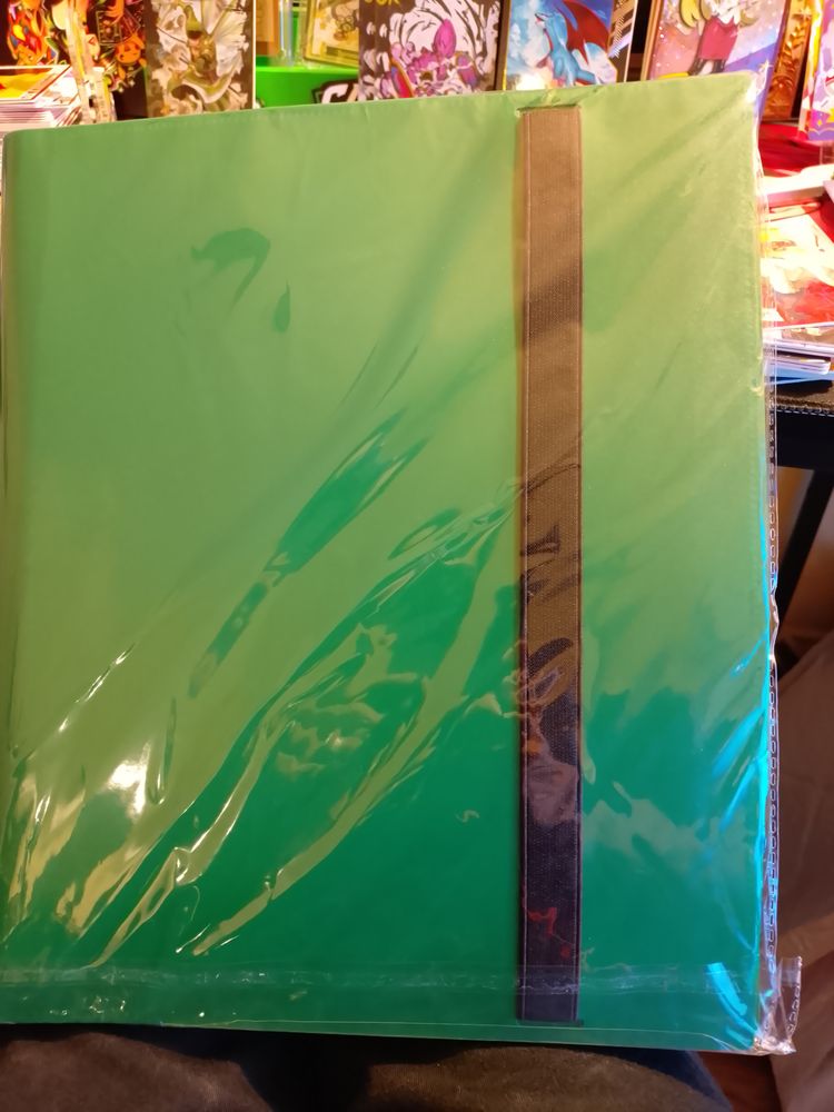 Green Binder 9 slot  image 1