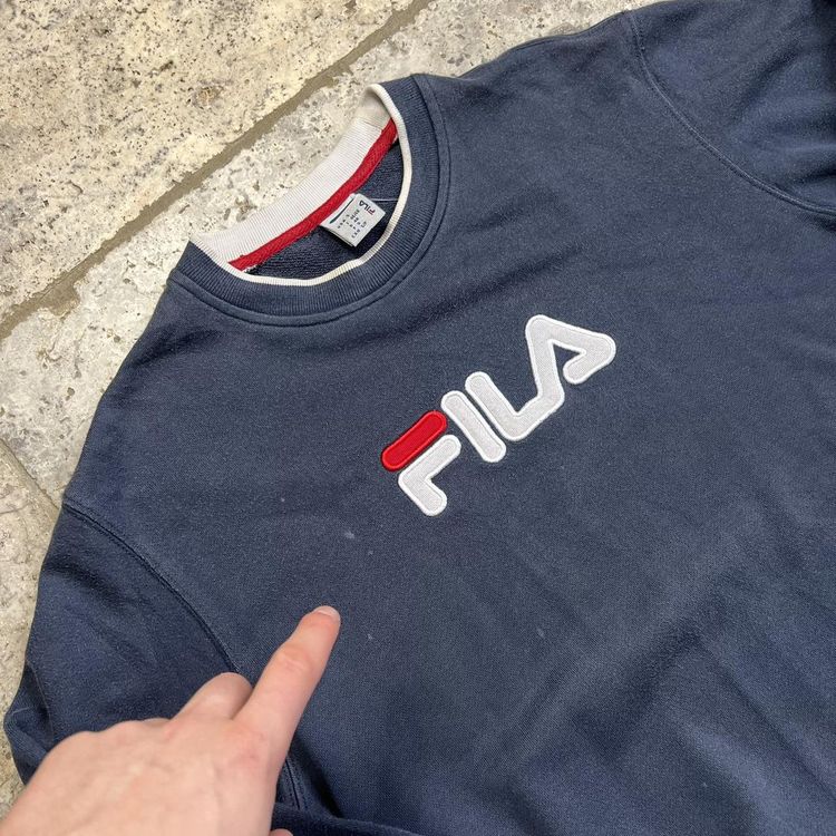Fila sweatshirt small 5
