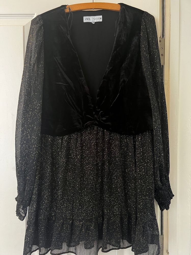 Zara Women'S Black Velvet And Sheer Dress