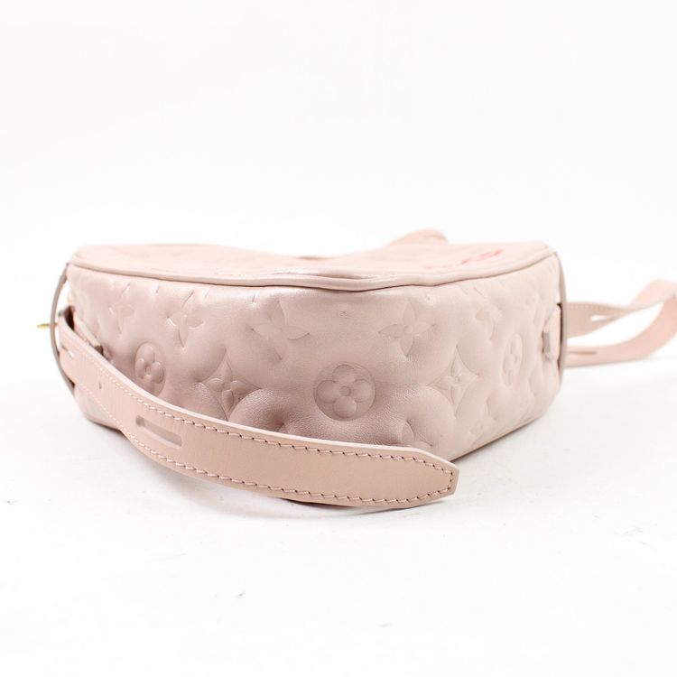 Louis Vuitton Fall In Love Sac Coeur image 2