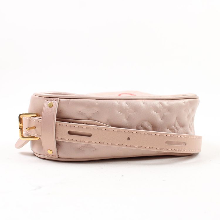 Louis Vuitton Fall In Love Sac Coeur image 15