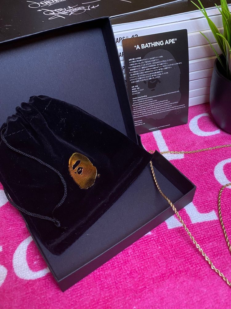 AW2026 A Bathing Ape Coin Pendant Chain Necklace image 3