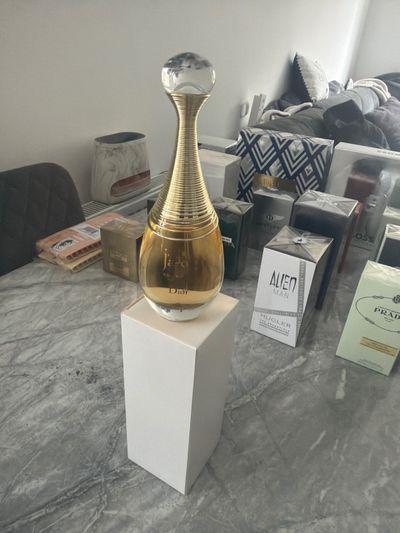 Dior Perfume Bottle edt