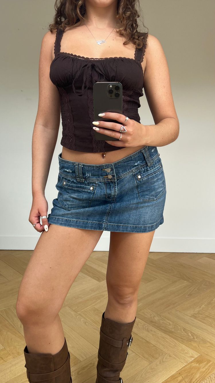 00s denim mini skirt- size L image 1