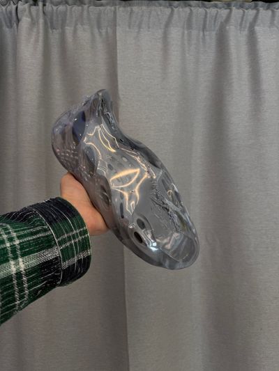 Yeezy Foam Runner MX Grey