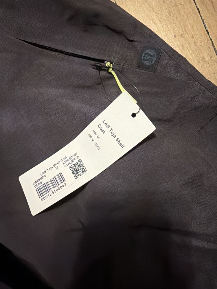 Immagine di lululemon Lab Toja Shell Coat Mac Medium RRP £298 Celestial Black Granite BNWT 3