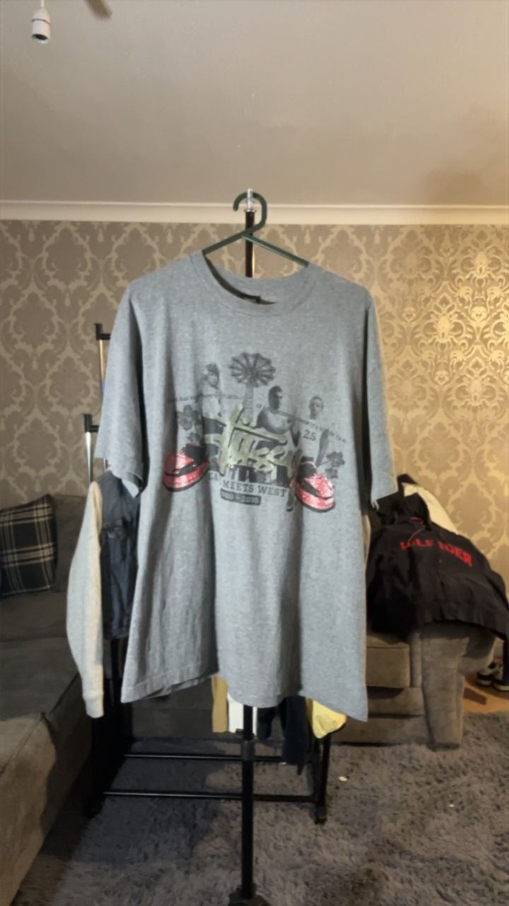 stussy size xl 