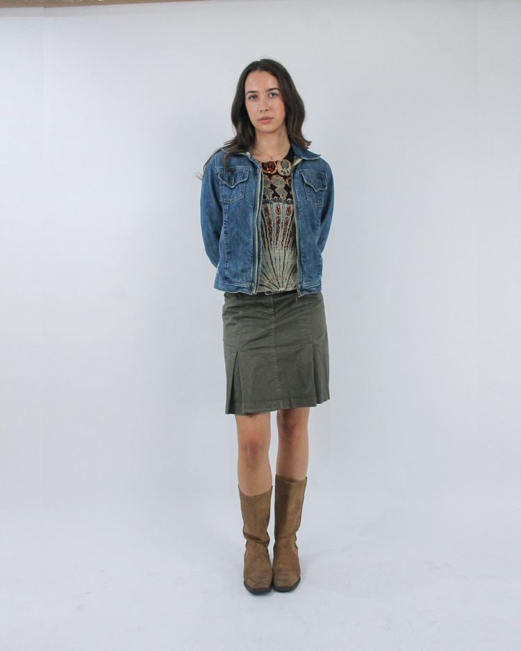 Immagine di gilmore girls | medium/large mid blue fitted denim jacket 3