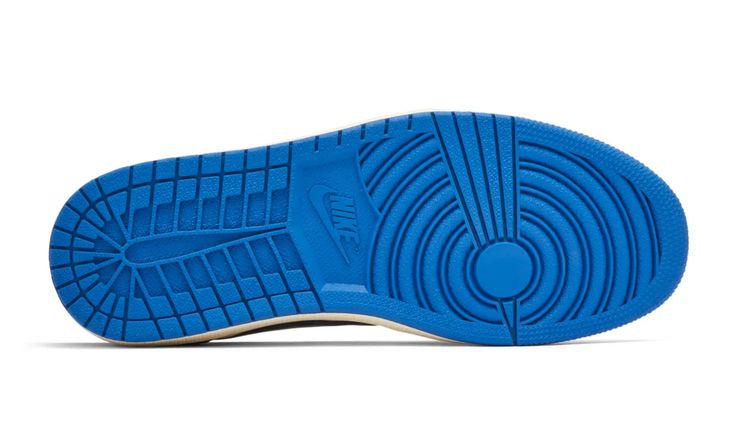 JORDAN 1 LOW X TRAVIS SCOTT X FRAGMENT imagen 4