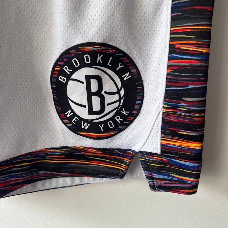 Brooklyn Nets Nike shorts - Large image 2