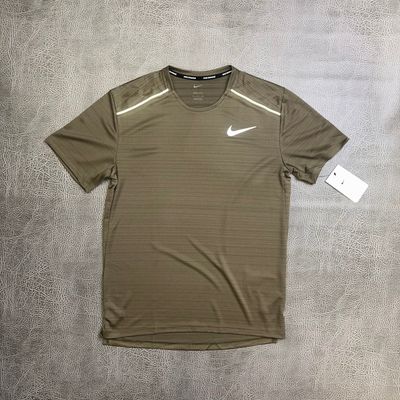 Nike Miler Medium Olive 1