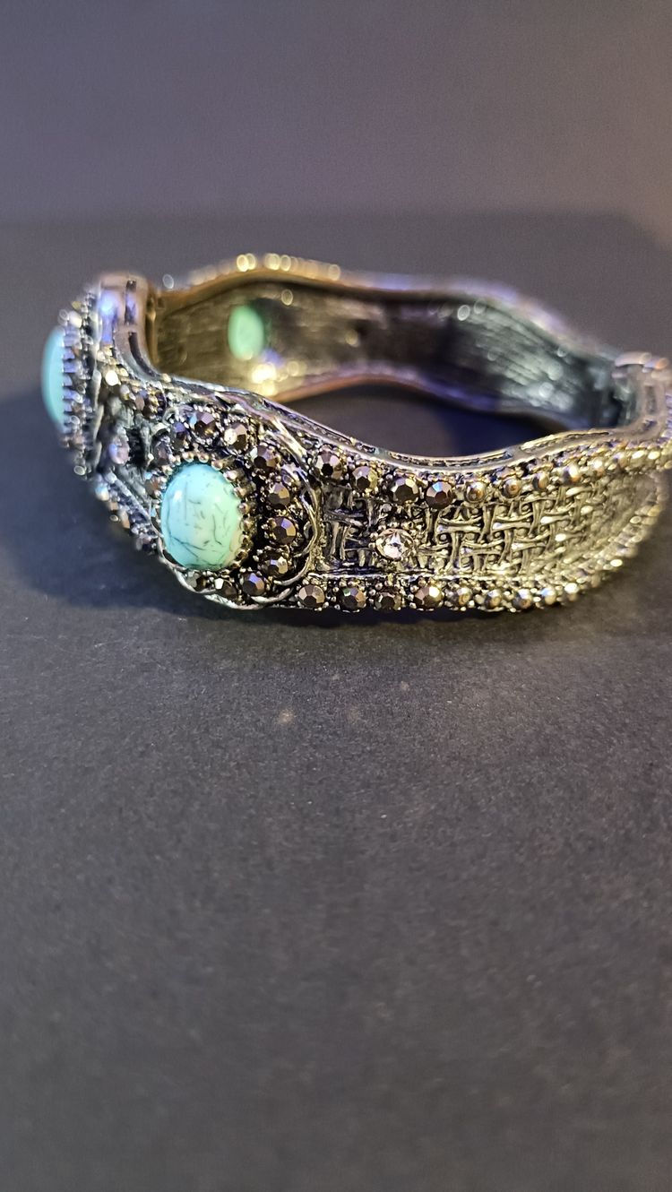 Antique Silver Turquoise Stone Hinged Bangle image 6