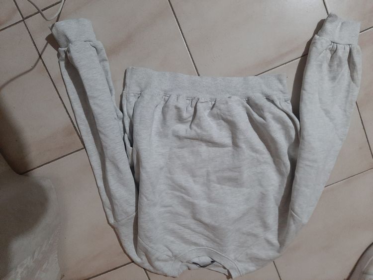 Zara light grey sweatshirt product image