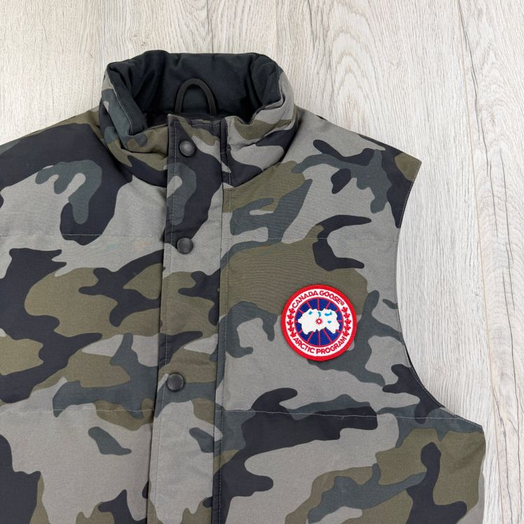 Canada Goose Men’s Camo Bodywarmer - Small 5