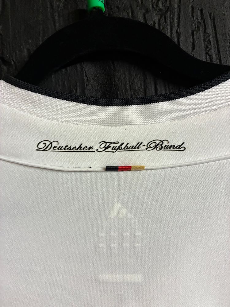 Germany 2012 Home Shirt - XL image 4