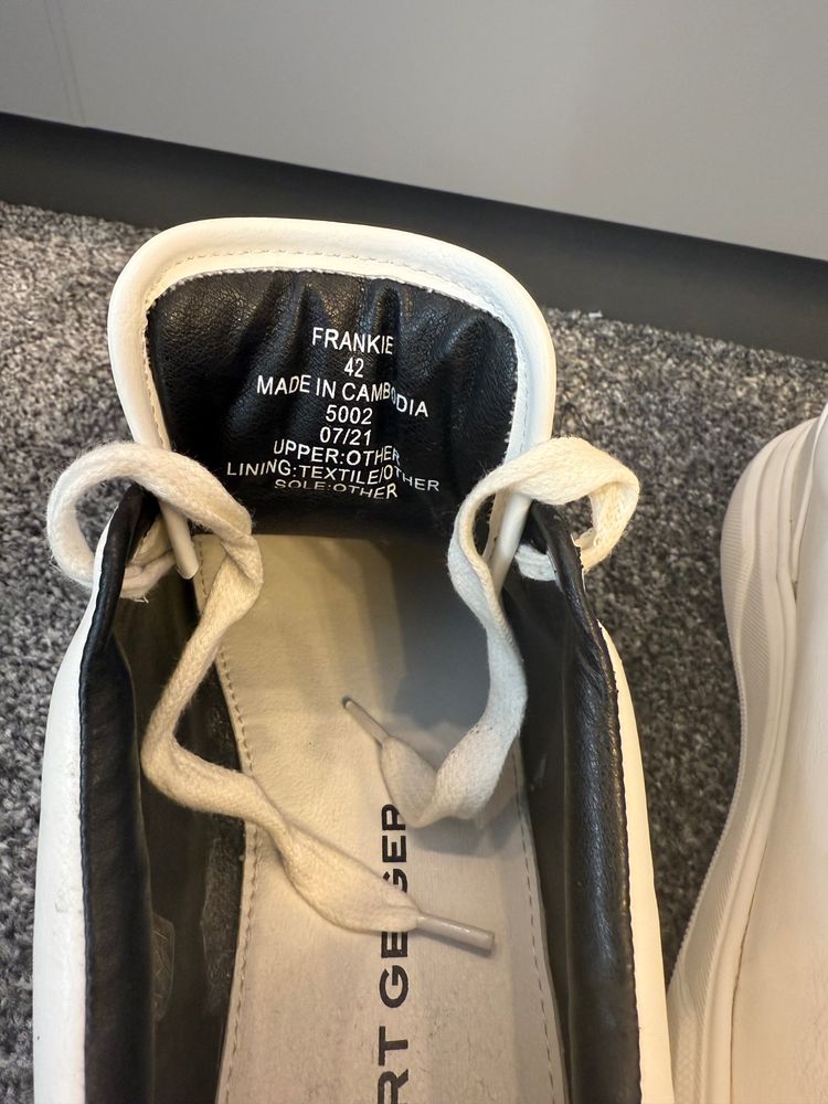 KG Kurt Geiger Frankie Sneakers 4