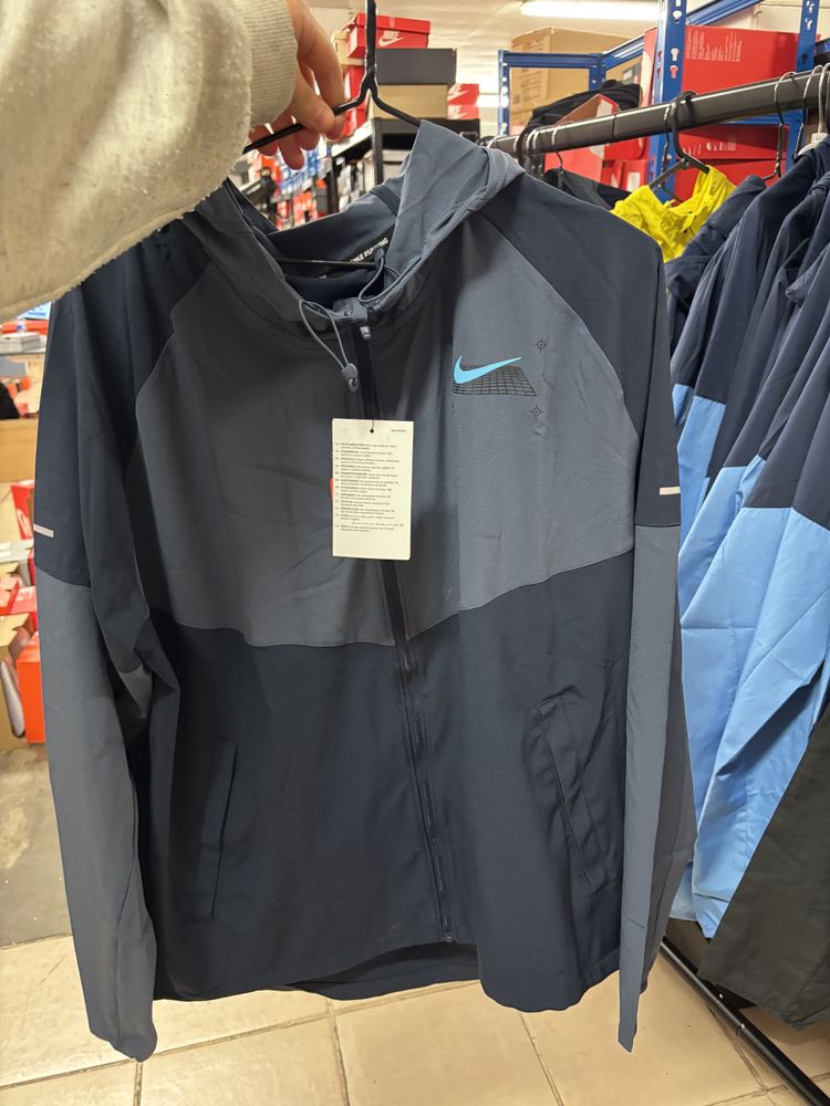 Nike Men'S Jacket