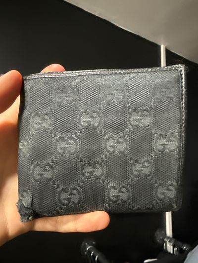 Black gucci Wallet