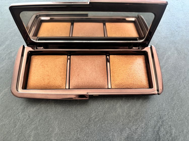 Hourglass Ambient Lighting Palette Volume ||| imagen 1