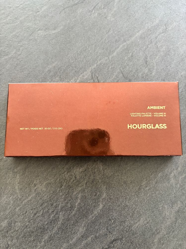 Hourglass Ambient Lighting Palette Volume ||| imagen 2