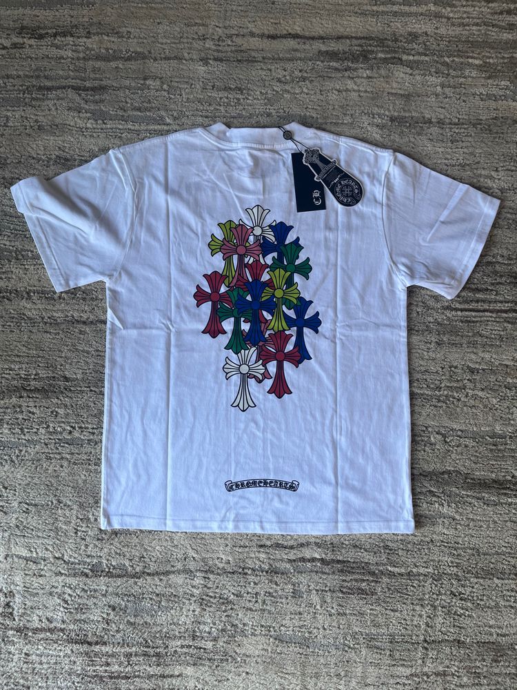 Immagine di White Graphic T-Shirt chrome hearts  2