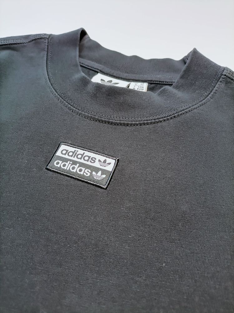 T-shirt Adidas Nera con Collo Alto / Maglia Donna Logo Centrale (XS) 3