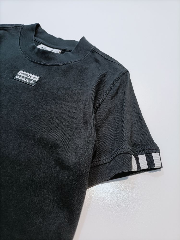 T-shirt Adidas Nera con Collo Alto / Maglia Donna Logo Centrale (XS) 4