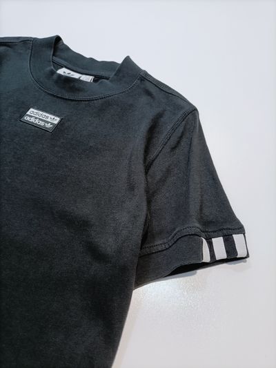 T-shirt Adidas Nera con Collo Alto / Maglia Donna Logo Centrale (XS) 4