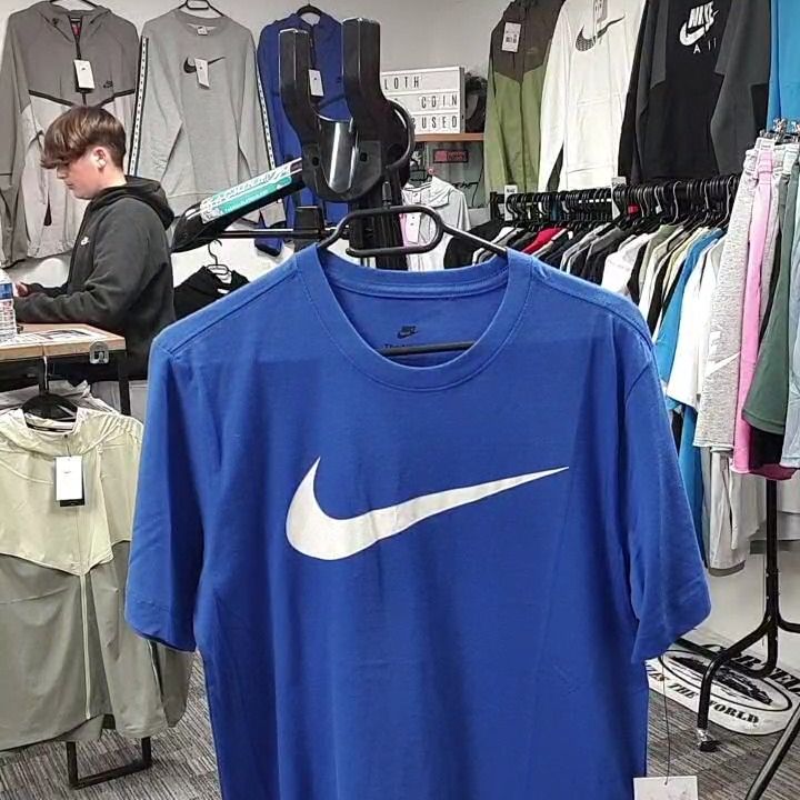 Nike NIKE TEE BIG SWOOSH MENS SMALL BNWT product image