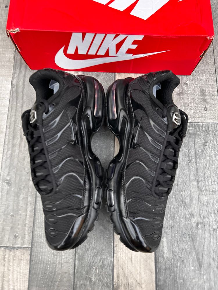 Nike Air Max Plus TN Trainers - ‘Triple Black’ - Size UK 8  image 7
