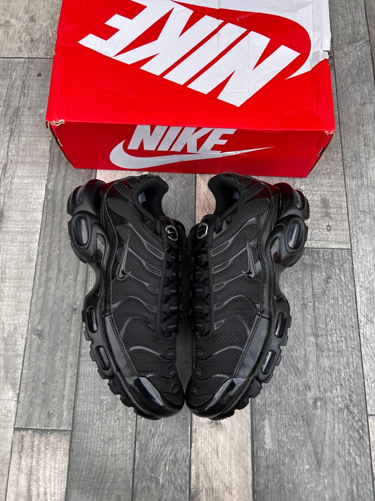 Nike Air Max Plus TN Trainers - ‘Triple Black’ - Size UK 8  image 5