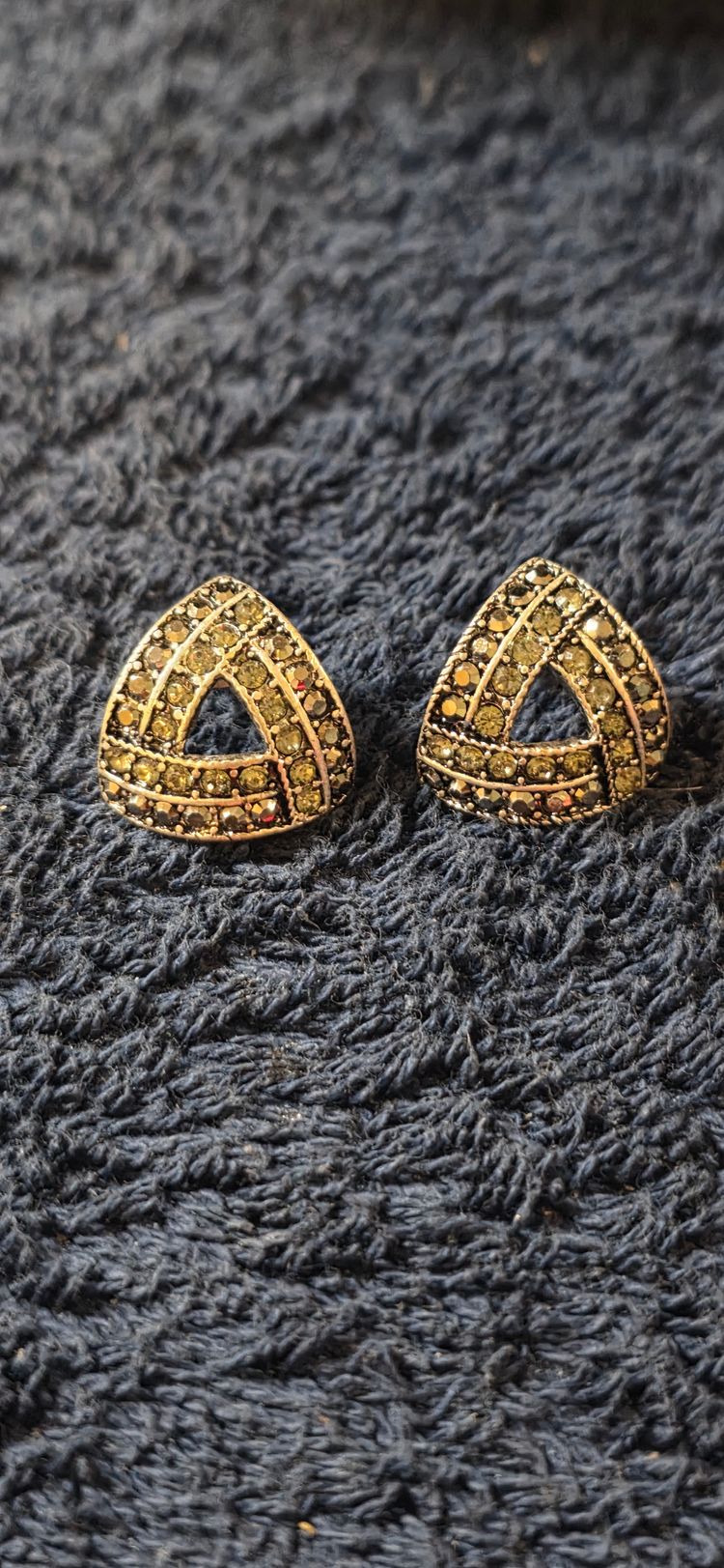 Gold-Tone Triangular Stud Earrings With Black Stones
