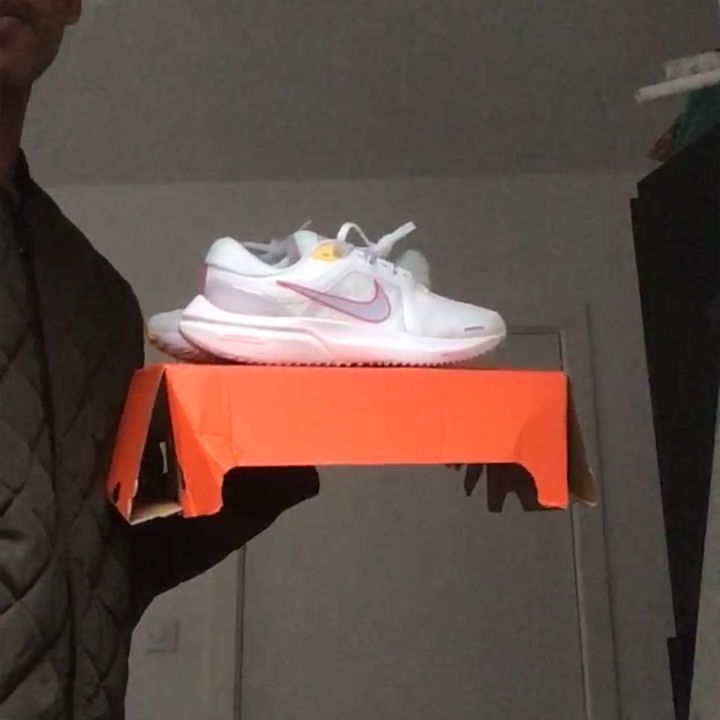 Nike nike shoe product image