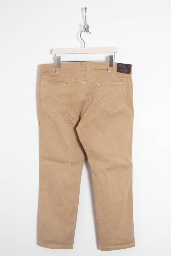 Burberry Straight Leg Trousers (W38 x L30) obraz 4