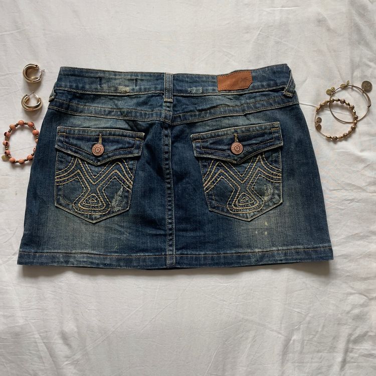 2000s Vigoss Embroidered 2000s  Denim Mini Skirt image 3