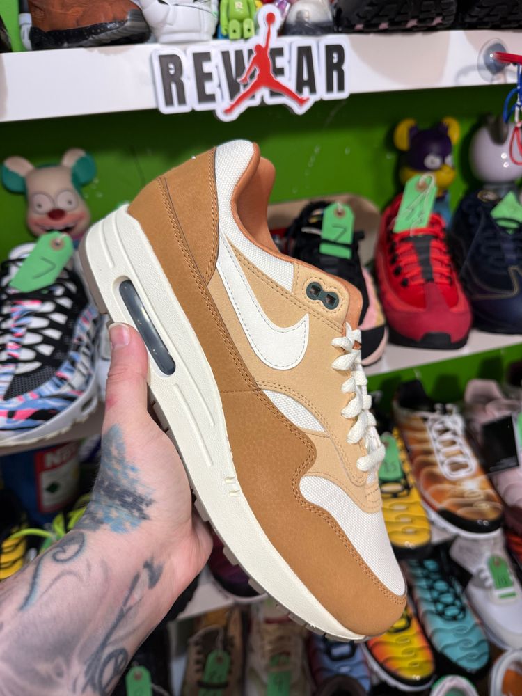 Nike Air Max 1 Sneakers 8 boxed 