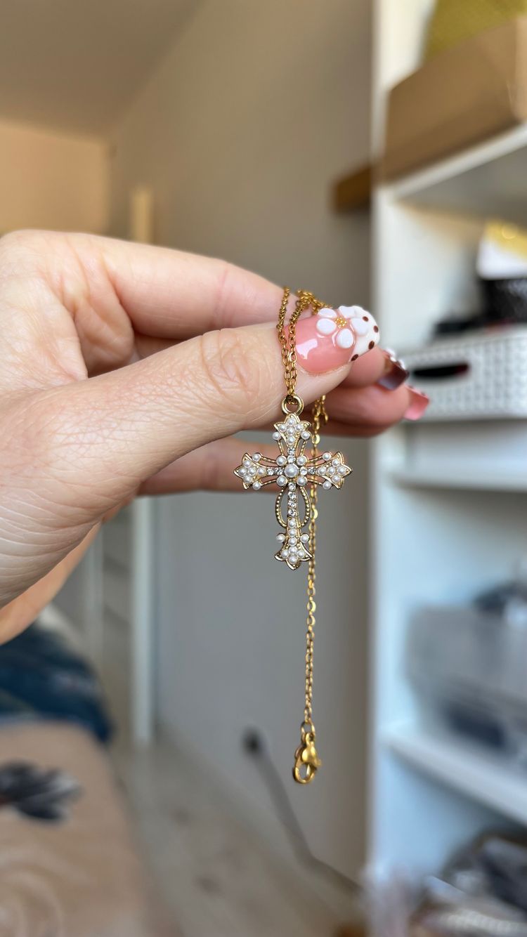 Other Gold Cross Pendant Necklace product image